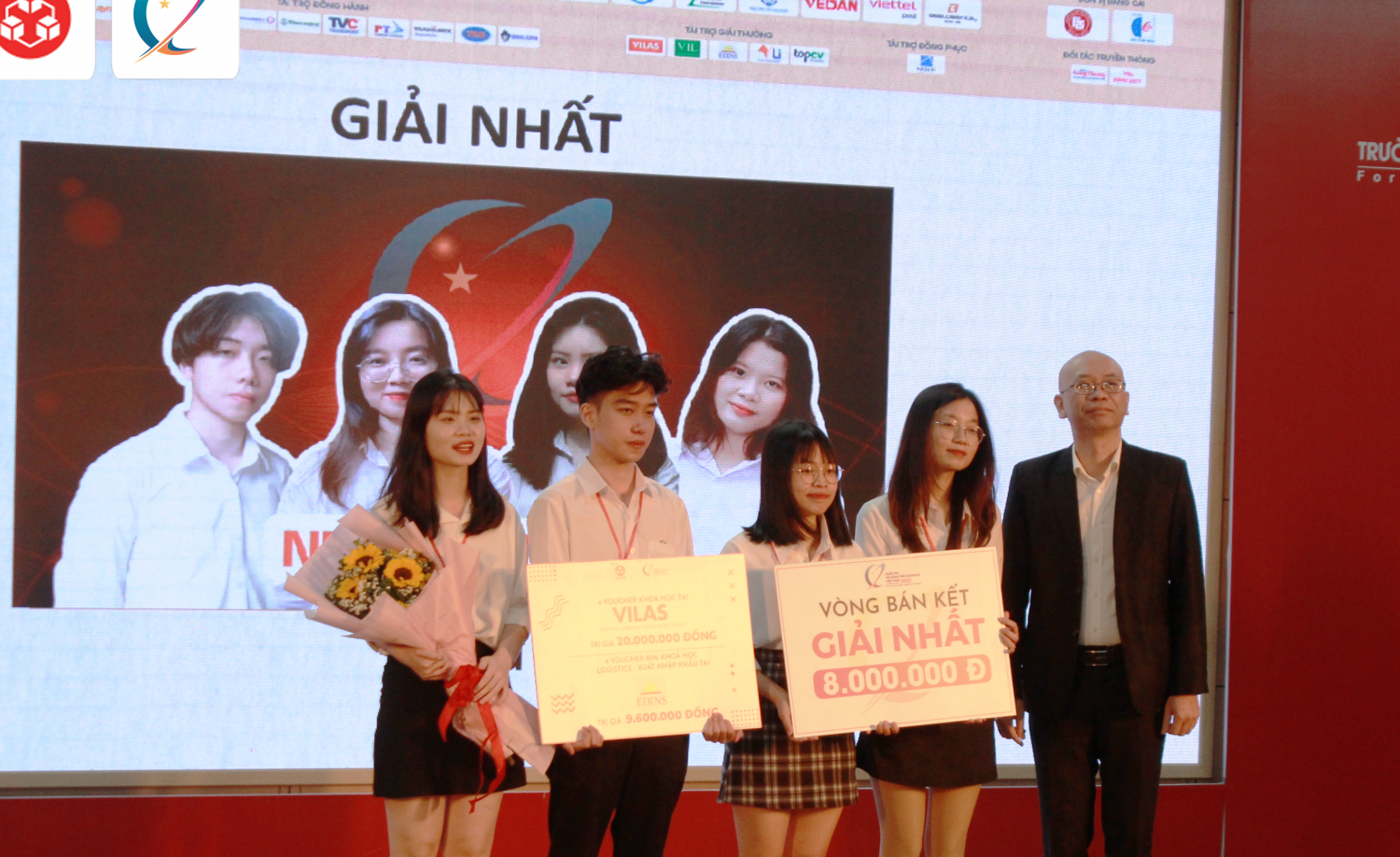 12 đội lọt vào vòng chung kết cuộc Thi tài năng trẻ Logistics 2021 12 đội lọt vào vòng chung kết cuộc Thi tài năng trẻ Logistics 2021