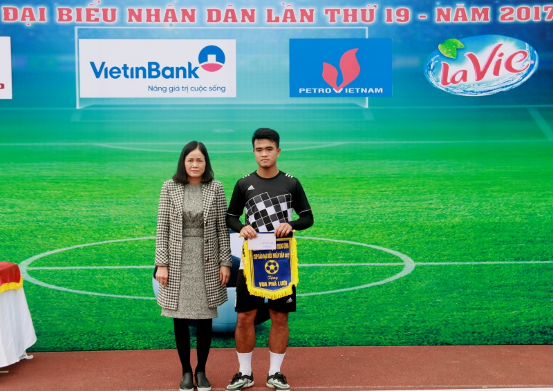 doi bong da pvn vo dich cup bao dai bieu nhan dan 2017