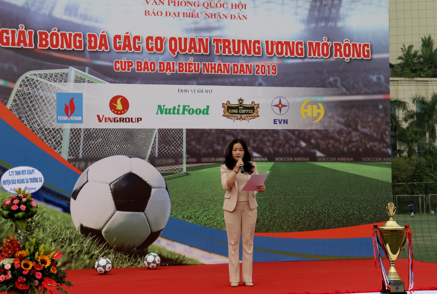 doi bong da pvn tham gia cup bao dai bieu nhan dan nam 2019