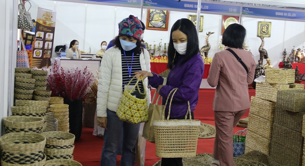 Hanoi Gift Show 2021 tạo cơ hội cho làng nghề quảng bá, mở rộng thị trường Hanoi Gift Show 2021 tạo cơ hội cho làng nghề quảng bá, mở rộng thị trường