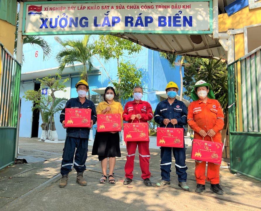 Vietsovpetro: “Tết sum vầy – Xuân nghĩa tình Dầu khí – Bình an”