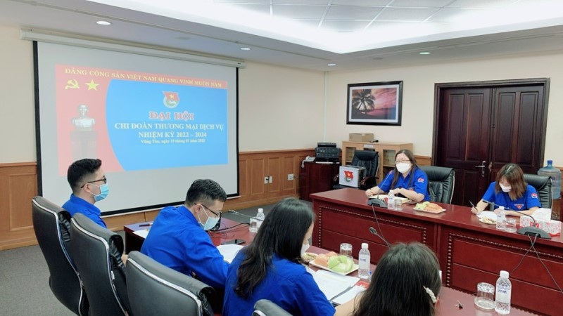 Đ/c Trần Thị Ánh Ngọc – Bí thư đoàn thanh niên cơ sở BMĐH phát biểu tại Đại hội