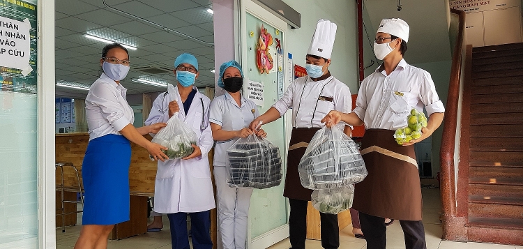 suat an mien phi danh cho y bac si benh vien quan thu duc tp hcm