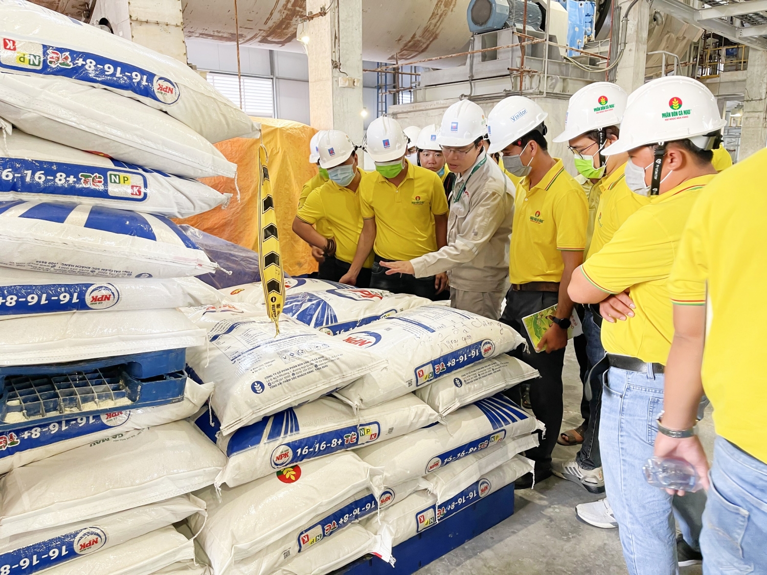 Lợi thế từ thị trường, Phân Bón Cà Mau vượt chỉ tiêu kế hoạch quý I/2022