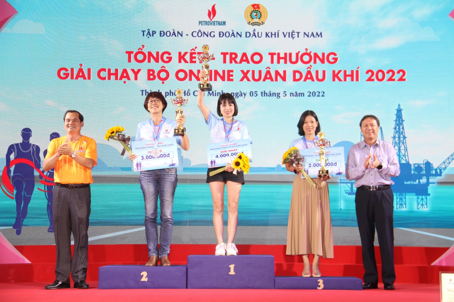 CĐ DKVN gặp mặt Người lao động Dầu khí tiêu biểu và Tổng kết, trao thưởng Giải chạy bộ online “Xuân Dầu khí 2022”
