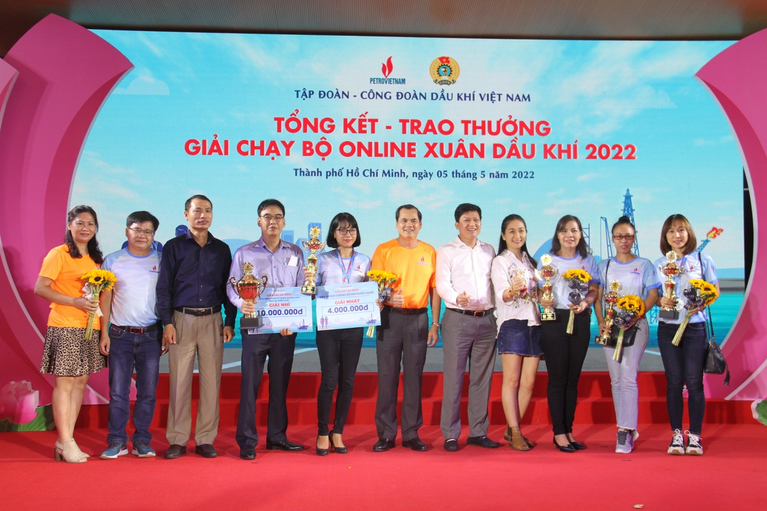 CĐ DKVN gặp mặt Người lao động Dầu khí tiêu biểu và Tổng kết, trao thưởng Giải chạy bộ online “Xuân Dầu khí 2022”