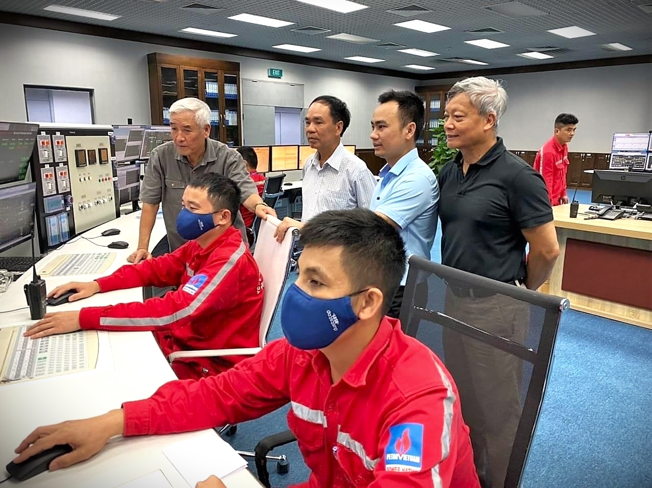 Lãnh đạo Hội Dầu khí Việt Nam tổ chức về nguồn tại Quảng Bình, Hà Tĩnh, Nghệ An
