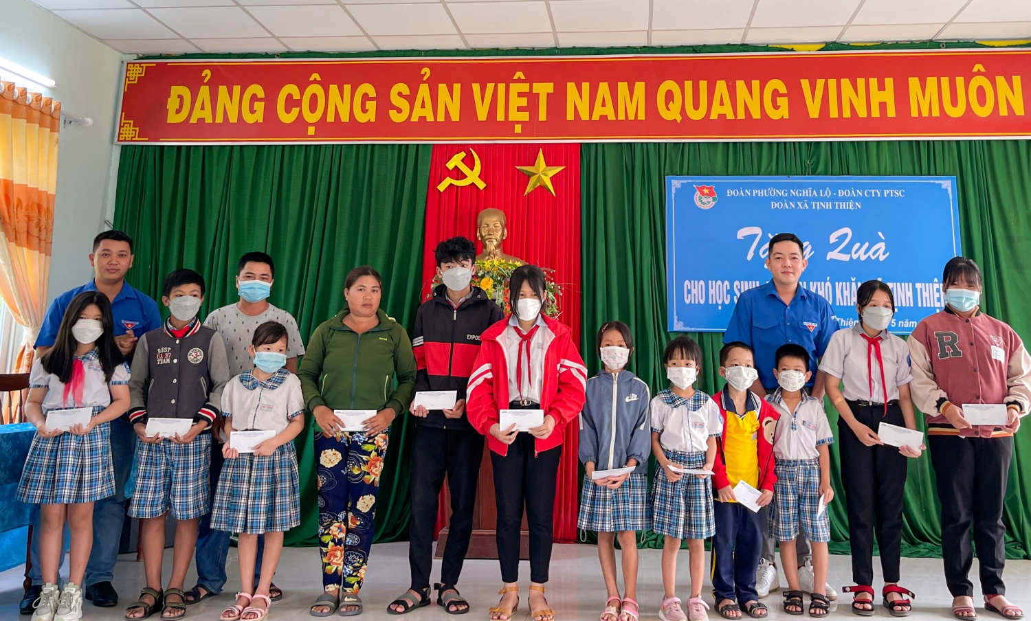 Chuỗi hoạt động của Đoàn Thanh niên PTSC Quảng Ngãi tháng 5/2022