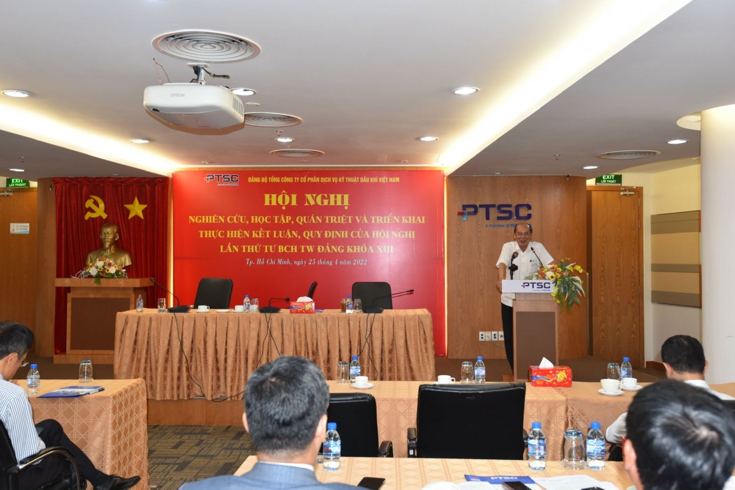 Đảng bộ PTSC nghiên cứu, học tập, quán triệt và triển khai thực hiện Kết luận, Quy định của Hội nghị Trung ương 4 khóa XIII