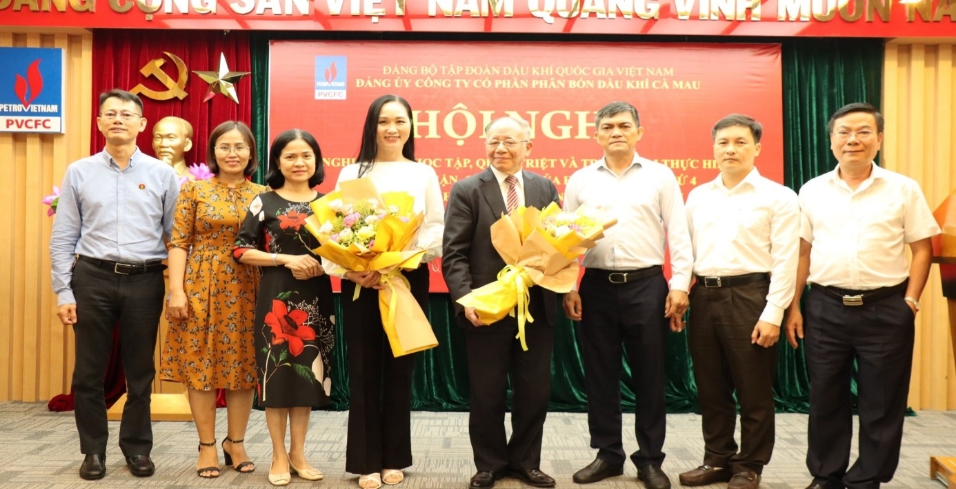 Đảng ủy PVCFC tổ chức Hội nghị kiểm điểm, tự phê bình với chủ đề “Tự soi - Tự sửa”