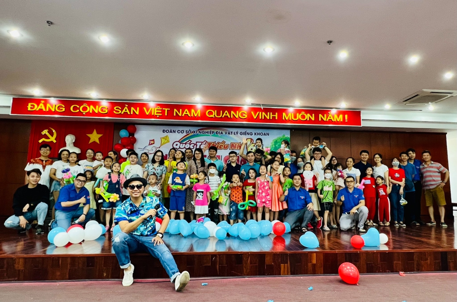 Đoàn Xí nghiệp Địa vật lý giếng khoan tổ chức 