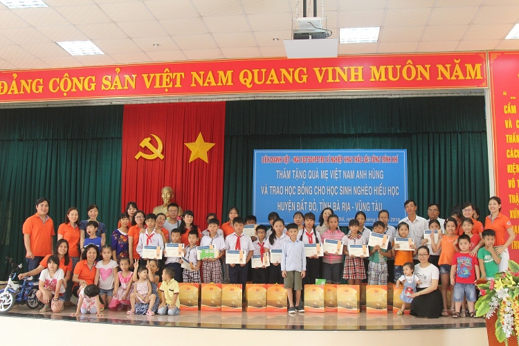 xi nghiep khai thac cac cong trinh khi hanh trinh cua nhung dau an