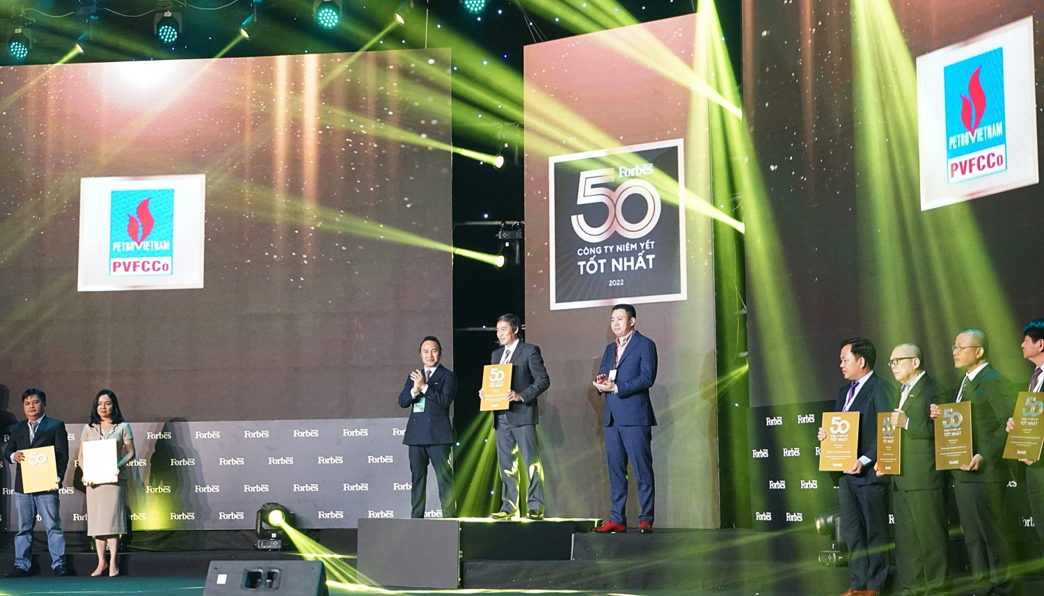 PVFCCo lần thứ 6 được vinh danh “Top 50 công ty niêm yết tốt nhất”