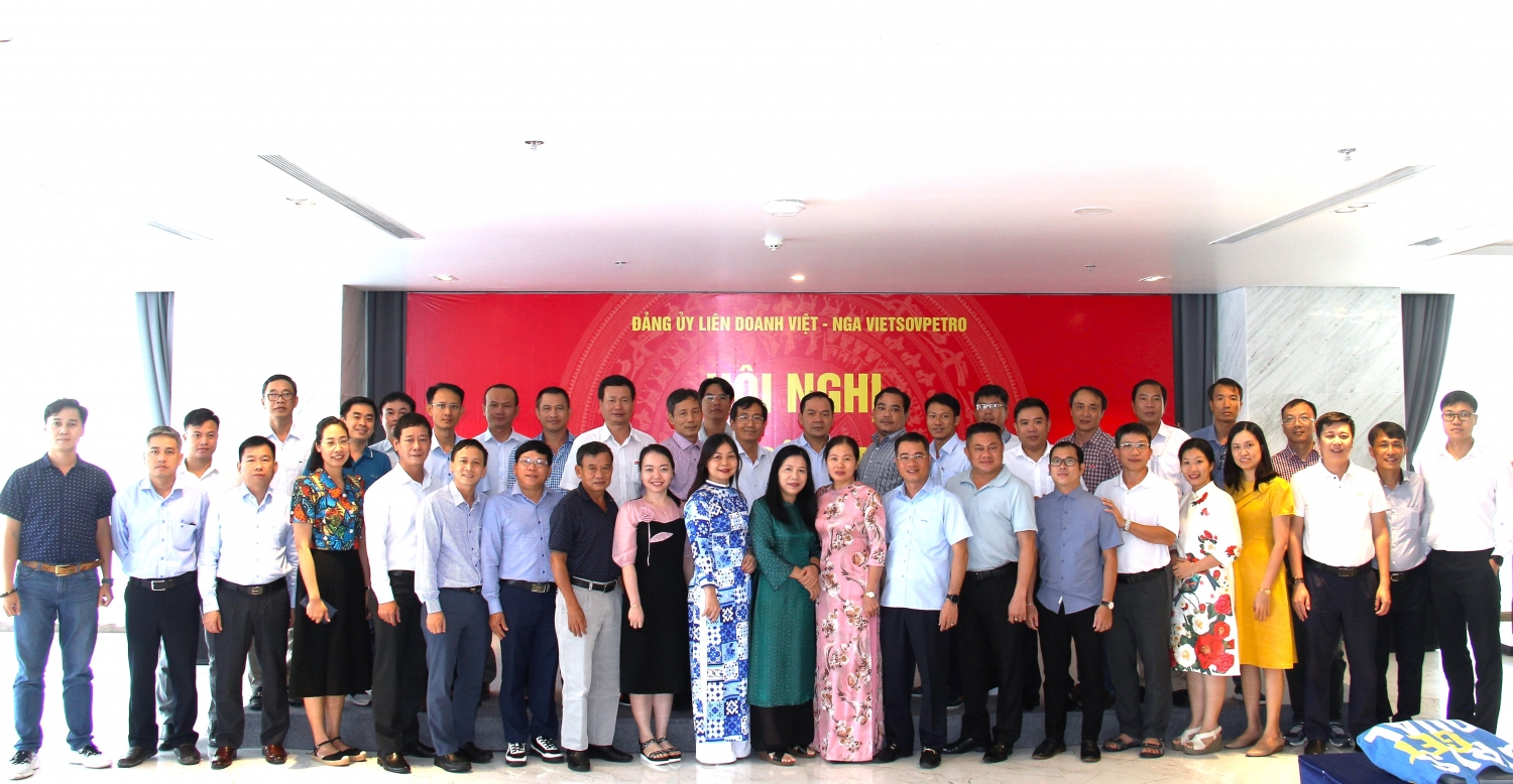 Đảng ủy Vietsovpetro tổ chức tập huấn nghiệp vụ công tác xây dựng Đảng năm 2022