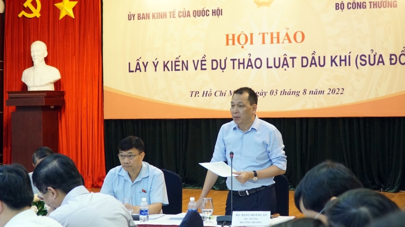 Chính sách nào cho các dự án Dầu khí đã và đang triển khai trước ngày Luật Dầu khí (sửa đổi) có hiệu lực?
