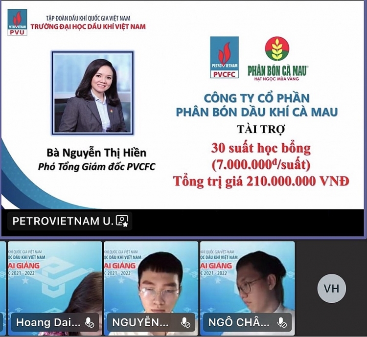 Phân Bón Cà Mau trao học bổng cho sinh viên Đại học Dầu khí