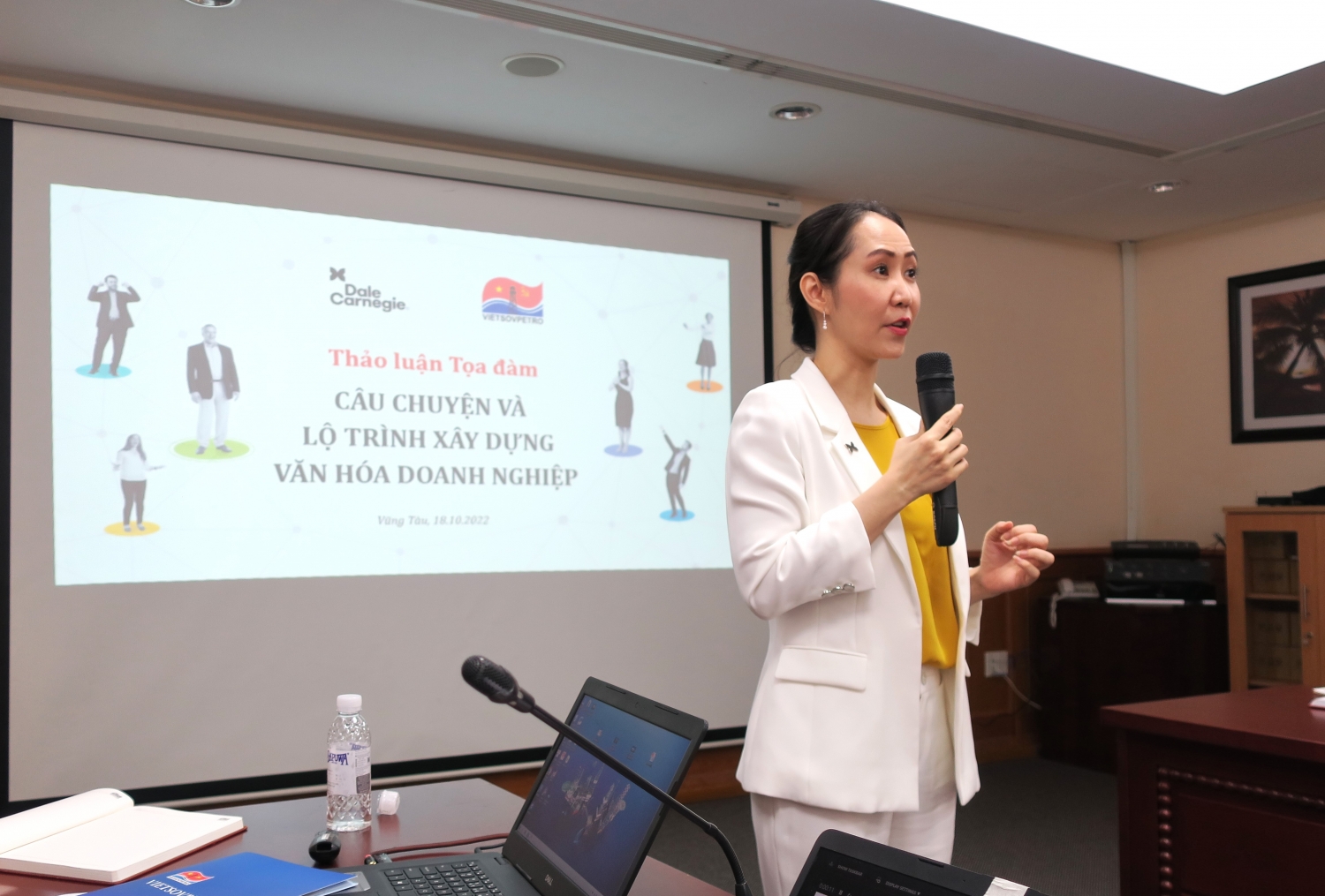 Tọa đàm "Câu chuyện Văn hóa và xây dựng VHDN tại Vietsovpetro"
