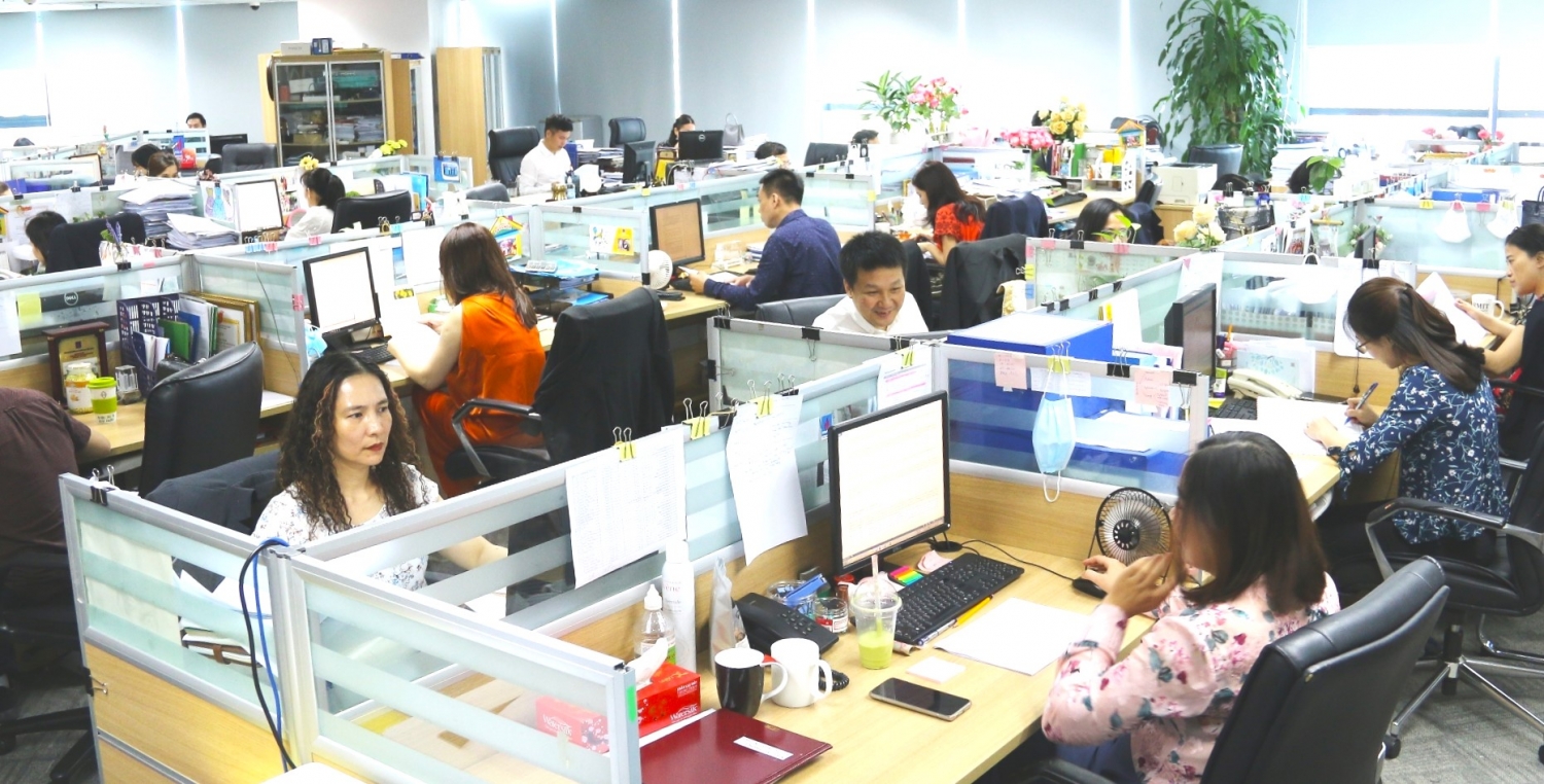 Đẩy mạnh xây dựng, chỉnh đốn Đảng với tinh thần quyết liệt và quyết tâm cao nhất