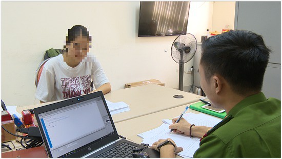 Sập bẫy nhóm lừa đảo qua mạng, bốn phụ nữ mất trắng gần 3 tỉ đồng sap bay nhom lua dao qua mang bon phu nu mat trang gan 3 ti dong