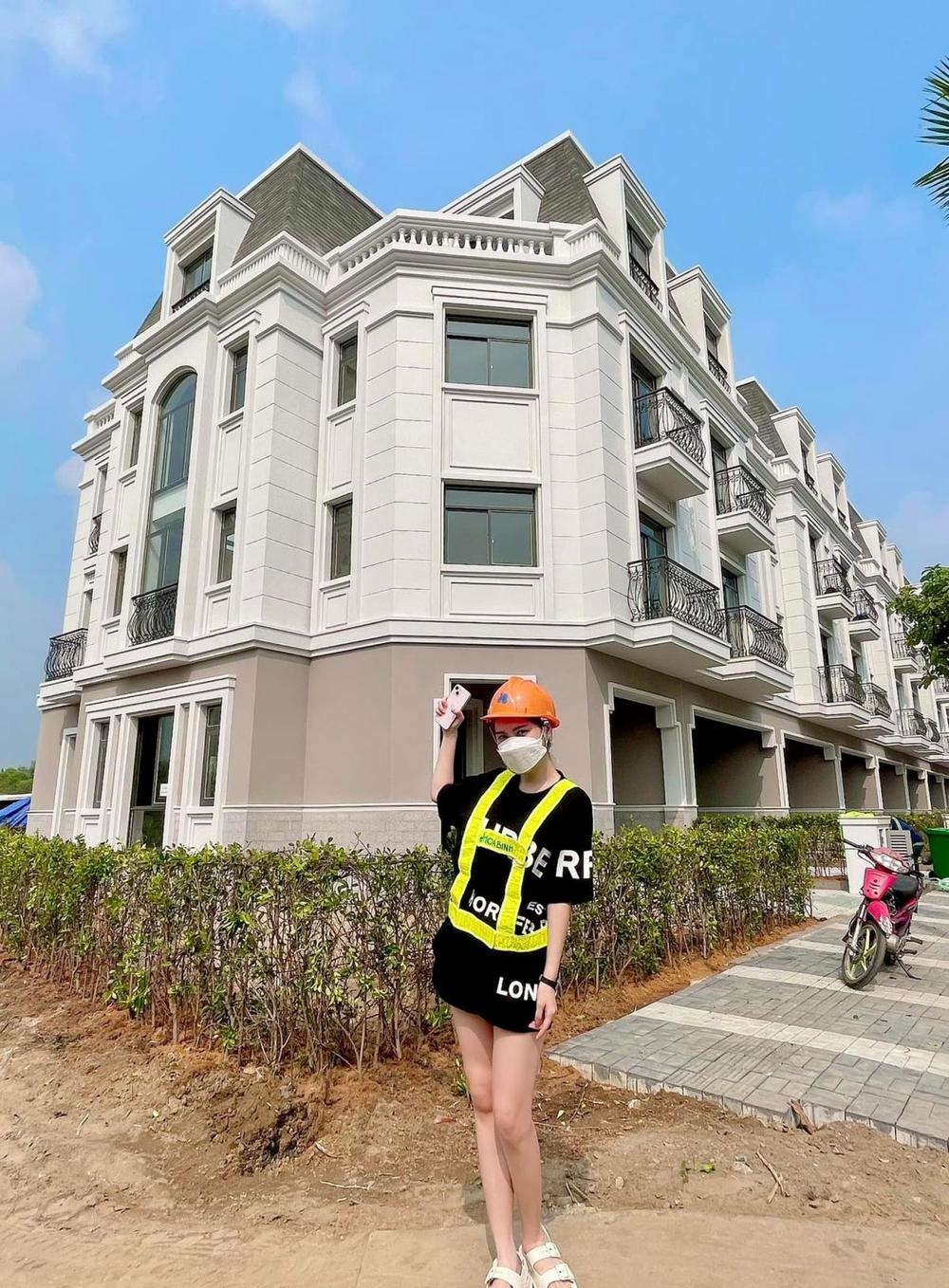 Sao Việt ngày 21/1/2022: H’Hen Niê gây bất ngờ khi lần đầu tiên tham gia phim hành động Sao Việt ngày 21/1/2022: H’Hen Niê gây bất ngờ khi lần đầu tiên tham gia phim hành động