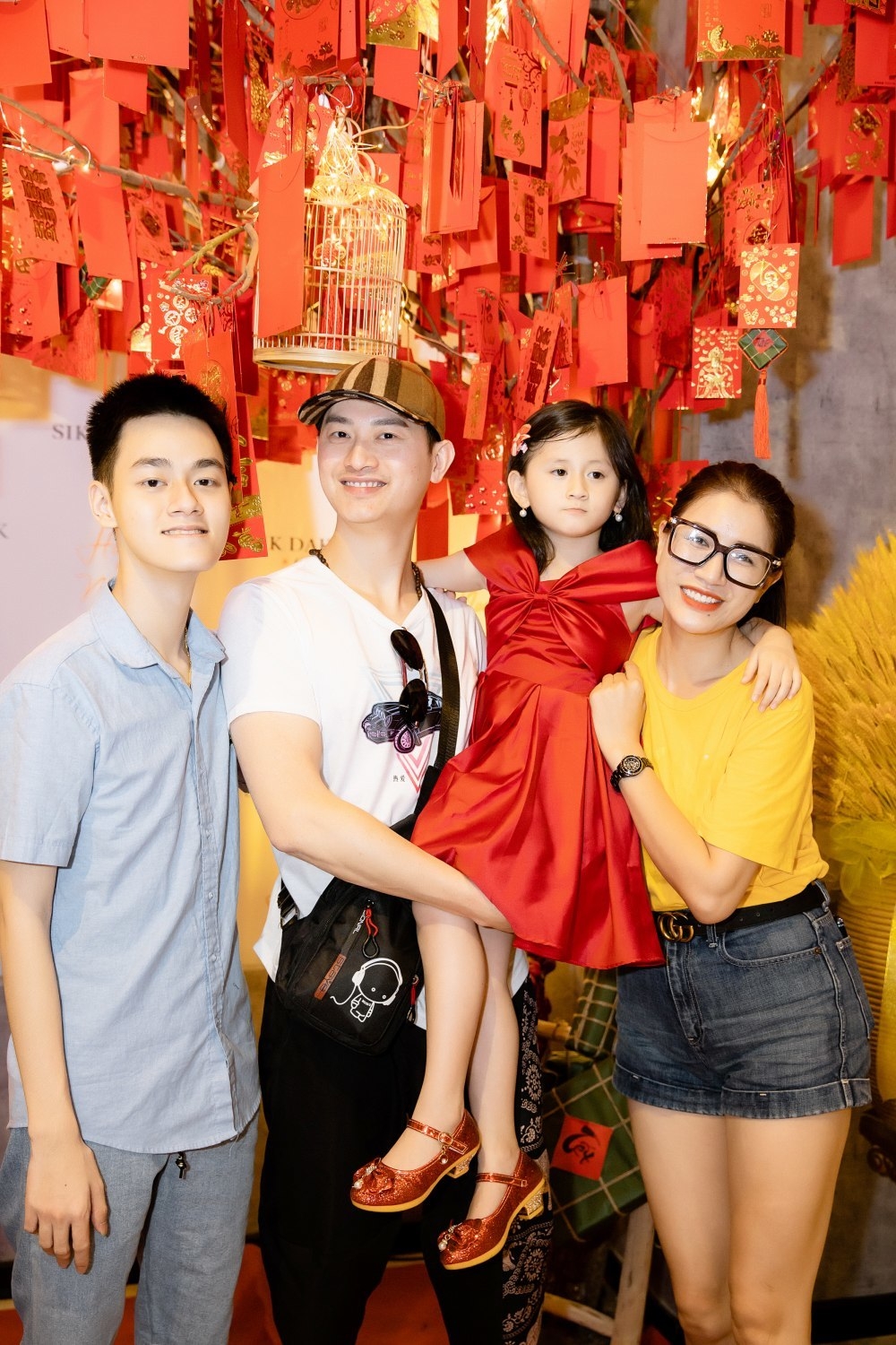 Sao Việt ngày 28/1/2022: Ninh Dương Lan Ngọc lộng lẫy trong buổi công chiếu phim Sao Việt ngày 28/1/2022: Ninh Dương Lan Ngọc lộng lẫy trong buổi công chiếu phim