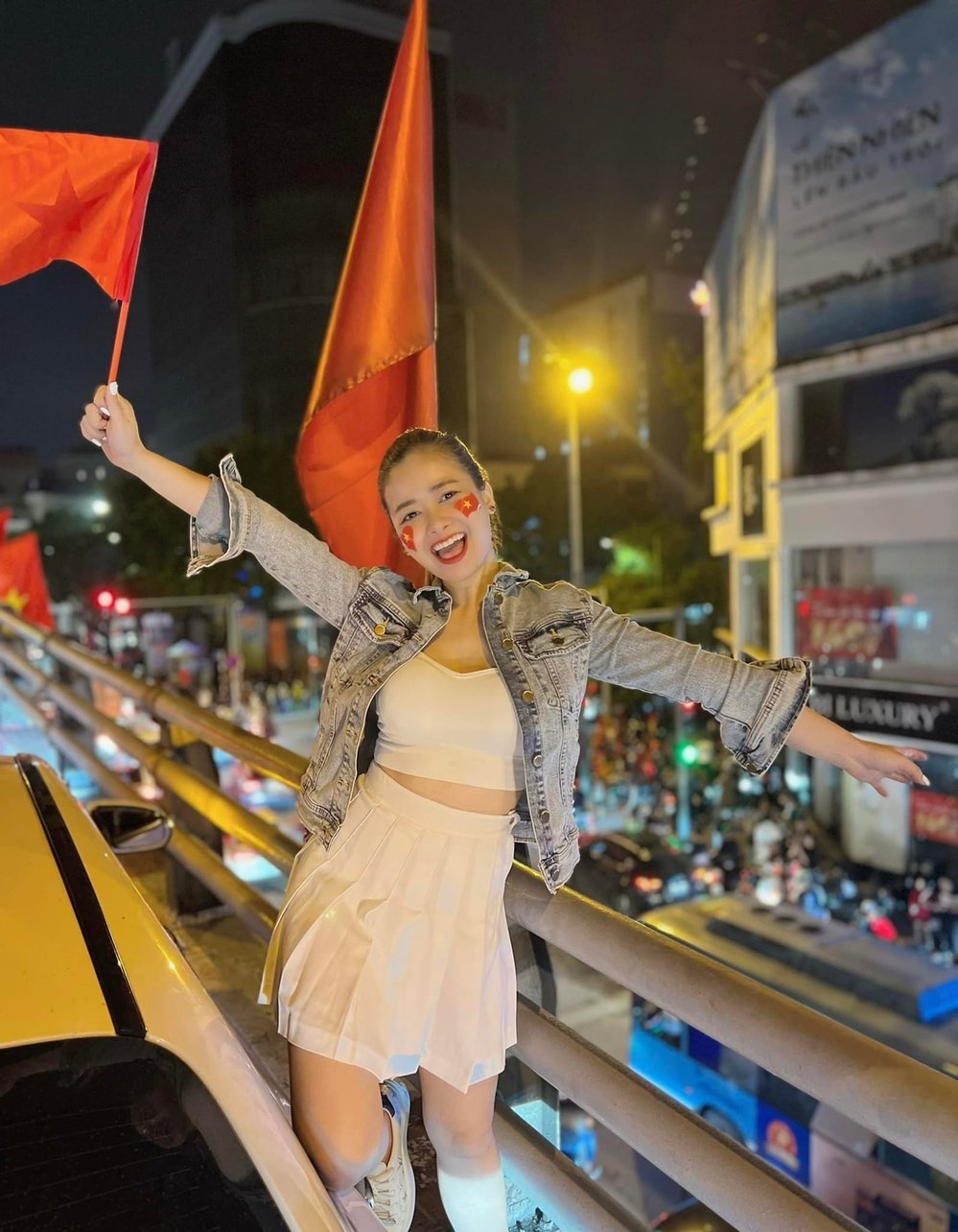 Sao Việt hôm nay 23/5: Dàn sao Việt hào hứng khoe ảnh muôn vàn kiểu Sao Việt hôm nay 23/5: Dàn sao Việt hào hứng khoe ảnh muôn vàn kiểu