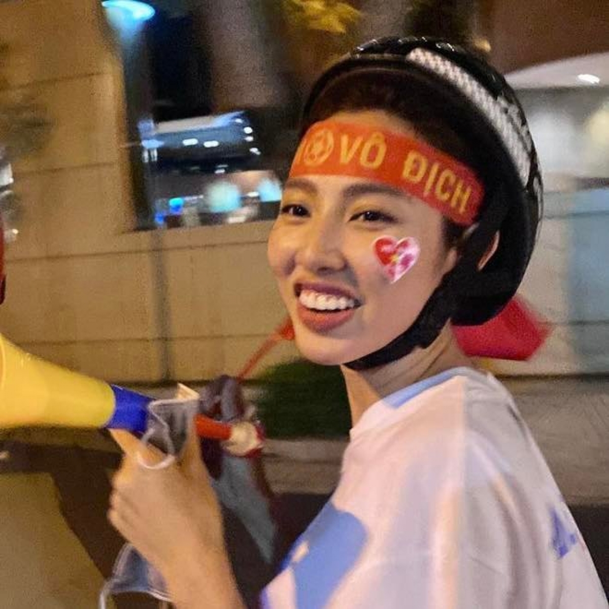 Sao Việt hôm nay 23/5: Dàn sao Việt hào hứng khoe ảnh muôn vàn kiểu Sao Việt hôm nay 23/5: Dàn sao Việt hào hứng khoe ảnh muôn vàn kiểu