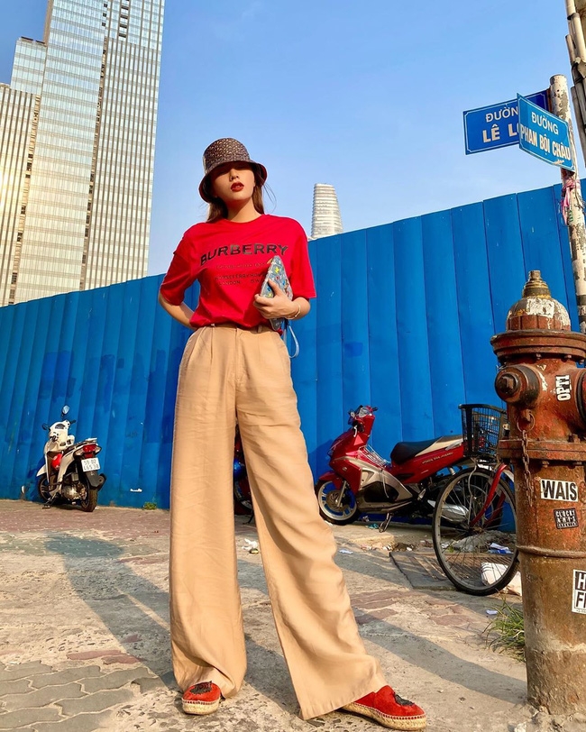 Tin hot giải trí ngày 22/8: Sao Việt mix quần ống rộng cùng phong cách thời thượng Tin hot giải trí ngày 22/8: Sao Việt mix quần ống rộng cùng phong cách thời thượng