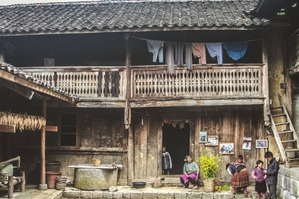 Thăm 