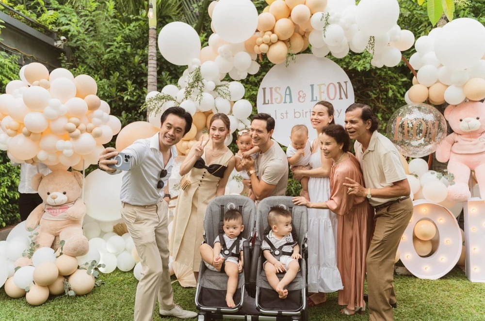 Sao Việt ngày 6/11: Quang Lê từng bị Hoài Linh thẳng thắn chê hát dở Sao Việt ngày 6/11: Quang Lê từng bị Hoài Linh thẳng thắn chê hát dở