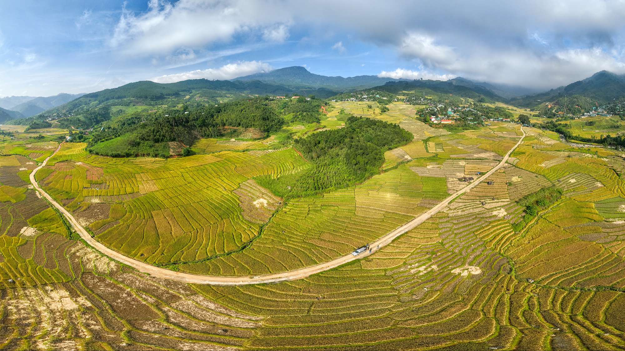 Mùa vàng ở Măng Ri, Tu Mơ Rông (Kon Tum)