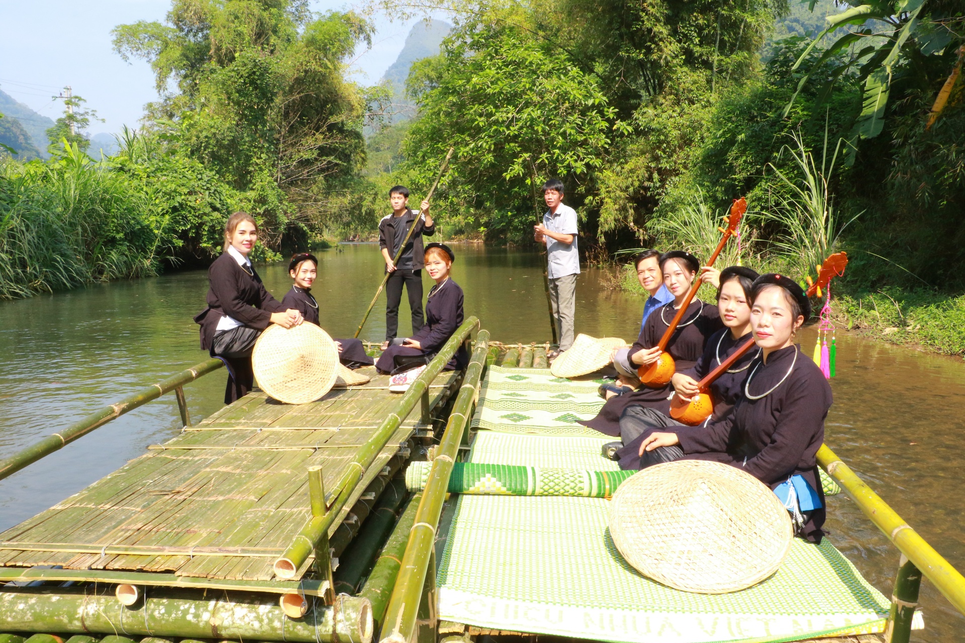 Bắc Kạn: Ba Bể phát triển du lịch cộng đồng, du lịch sinh thái