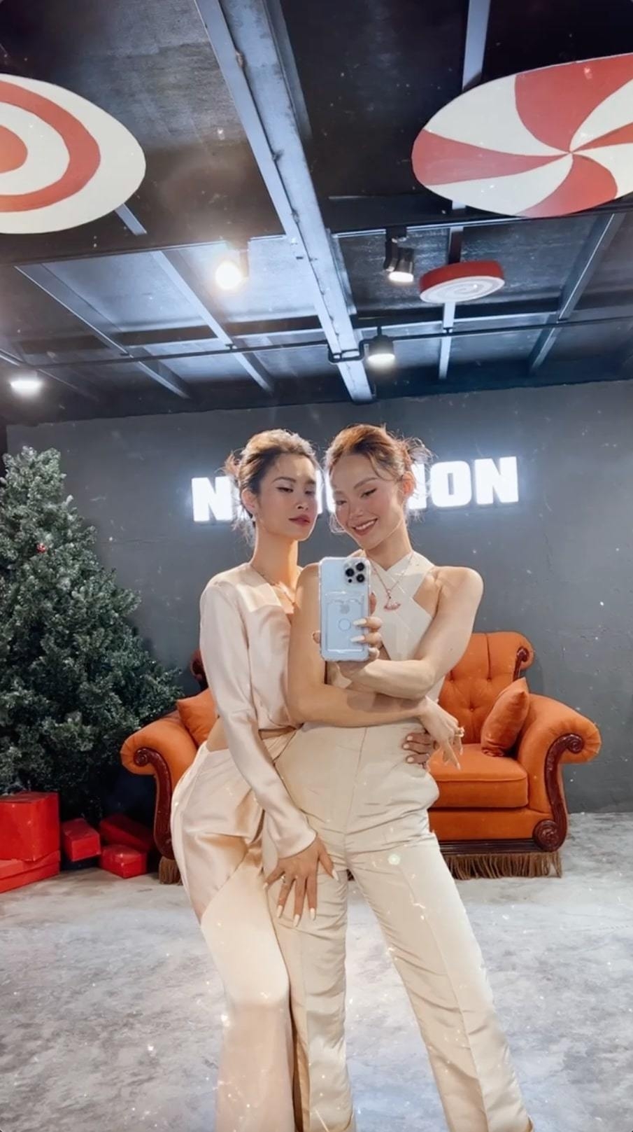 Sao Việt ngày 12/12: Minh Hằng và Đông Nhi tái xuất chung khung hình, thu hút sự chú ý của khán giả Sao Việt ngày 12/12: Minh Hằng và Đông Nhi tái xuất chung khung hình, thu hút sự chú ý của khán giả