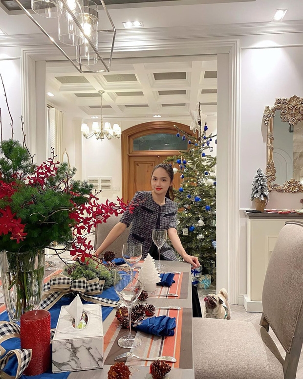 Sao Việt ngày 25/12: Phương Trinh Jolie Sao Việt ngày 25/12: Phương Trinh Jolie