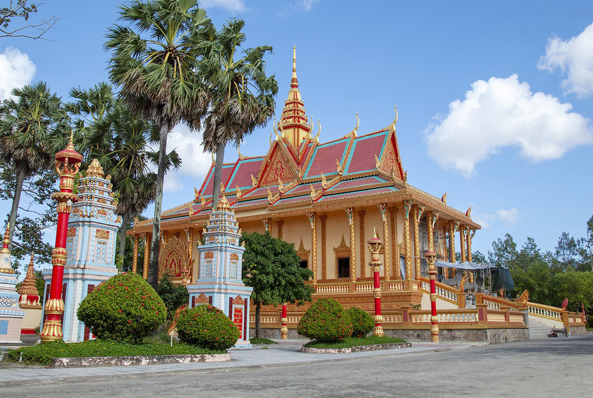 Ngôi chùa 135 năm ở Bạc Liêu trở thành điểm du lịch tiêu biểu miền Tây Ngôi chùa 135 năm ở Bạc Liêu trở thành điểm du lịch tiêu biểu miền Tây