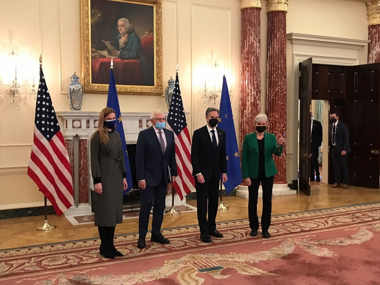 Hội đồng Năng lượng Mỹ - EU khuyến khích các nước bán lại khí đốt cho Ukraine và Moldova