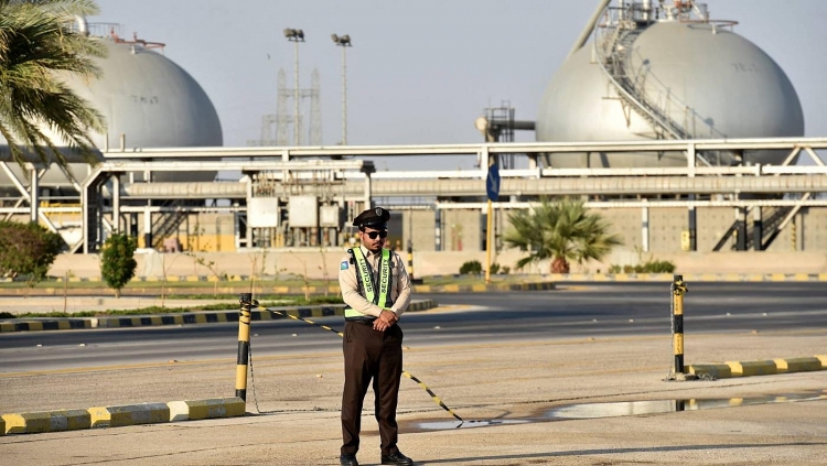 Ả Rập Saudi thẳng thừng từ chối hợp tác với Mỹ để giảm giá dầu