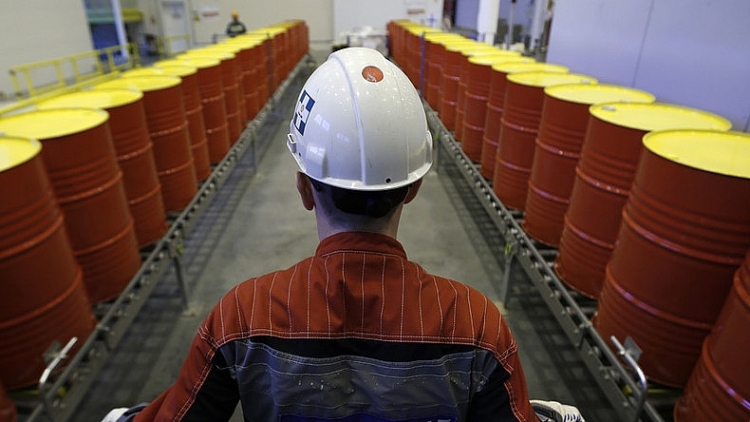 Dầu Brent hiện đang phá ngưỡng 118 USD