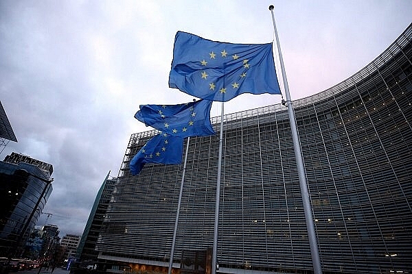EU lên kế hoạch áp đặt gói trừng phạt thứ 6 đối với Nga bao gồm lệnh cấm vận dầu mỏ