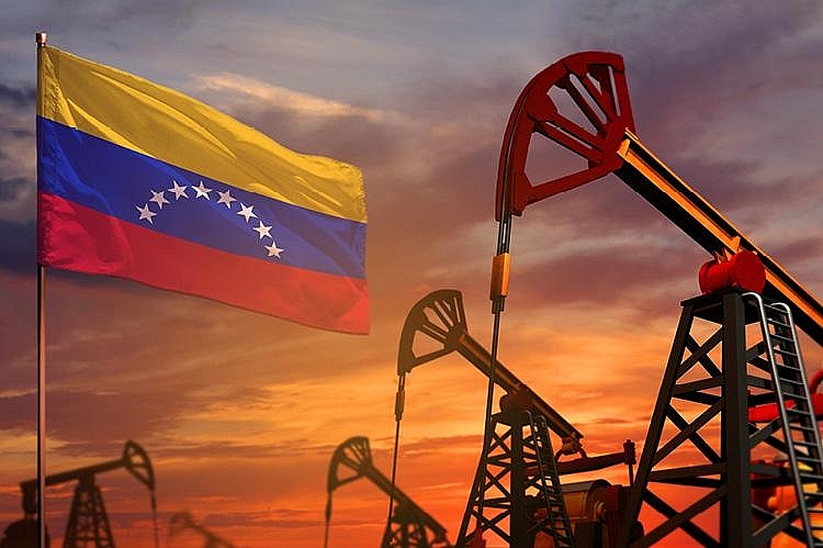 Chính quyền Biden nới lỏng lệnh trừng phạt dầu mỏ với Venezuela để mở đường cho Chevron