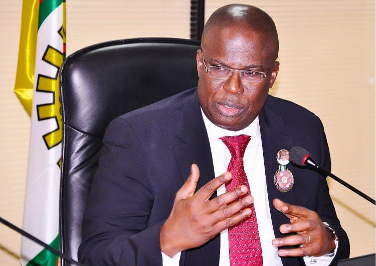 Nigeria mất 400.000 thùng dầu thô mỗi ngày