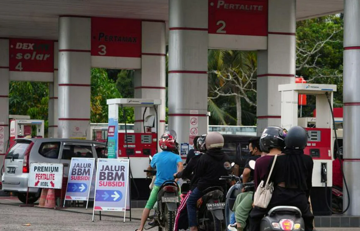 Indonesia cân nhắc mua dầu của Nga khi giá nhiên liệu tăng vọt Indonesia cân nhắc mua dầu của Nga khi giá nhiên liệu tăng vọt