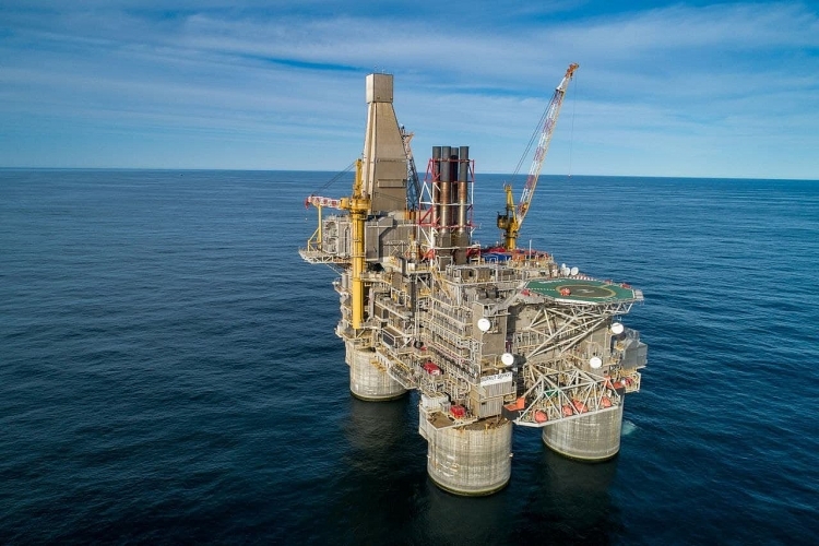 Sản lượng dầu tại dự án Sakhalin-1 giảm 22 lần Sản lượng dầu tại dự án Sakhalin-1 giảm 22 lần