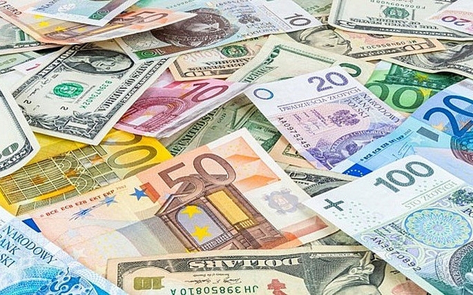 Tỷ giá ngoại tệ hôm nay 16/12: USD ngừng giảm