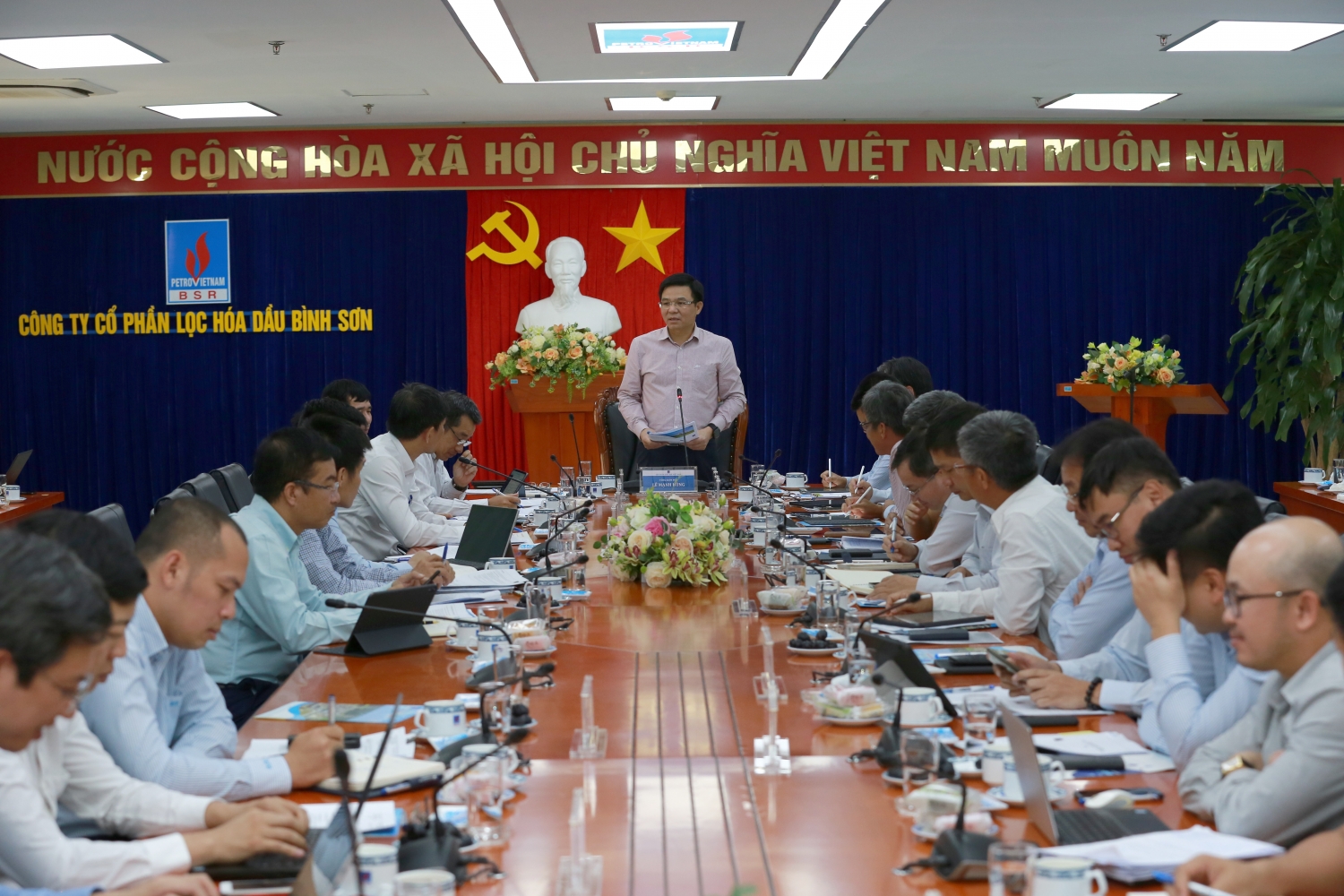 tong giam doc pvn le manh hung bsr da trien khai nhung bien phap vuot kho trong tac dong kep rat tot