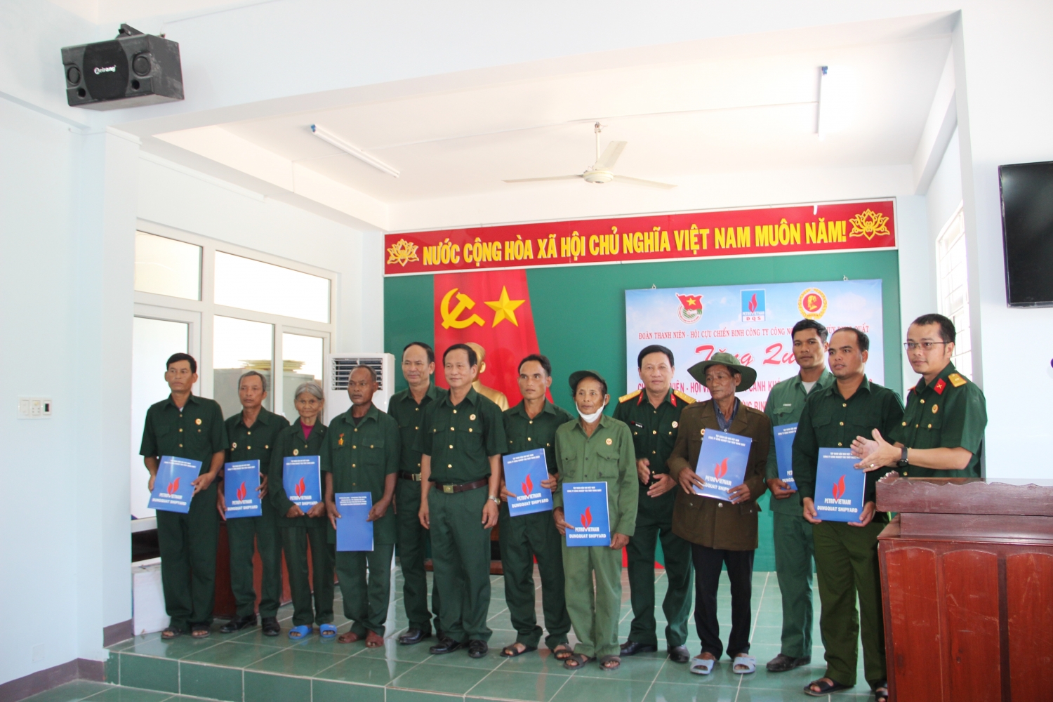Hội Cựu chiến binh DQS tổ chức về nguồn