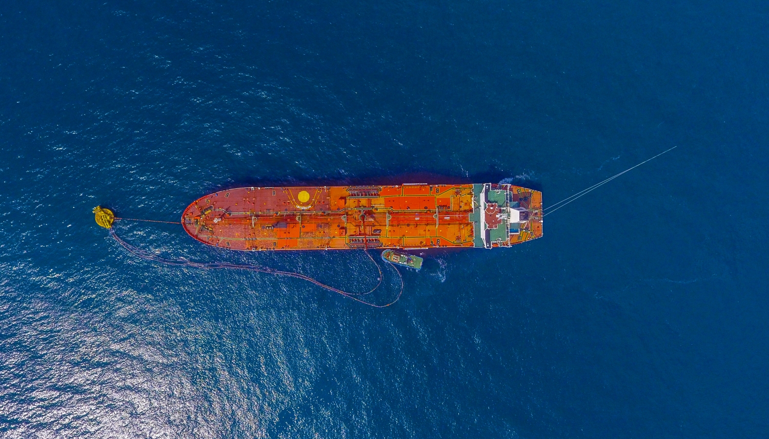 2 ngày đêm bơm hơn 100 ngàn tấn "vàng đen" cho NMLD Dung Quất