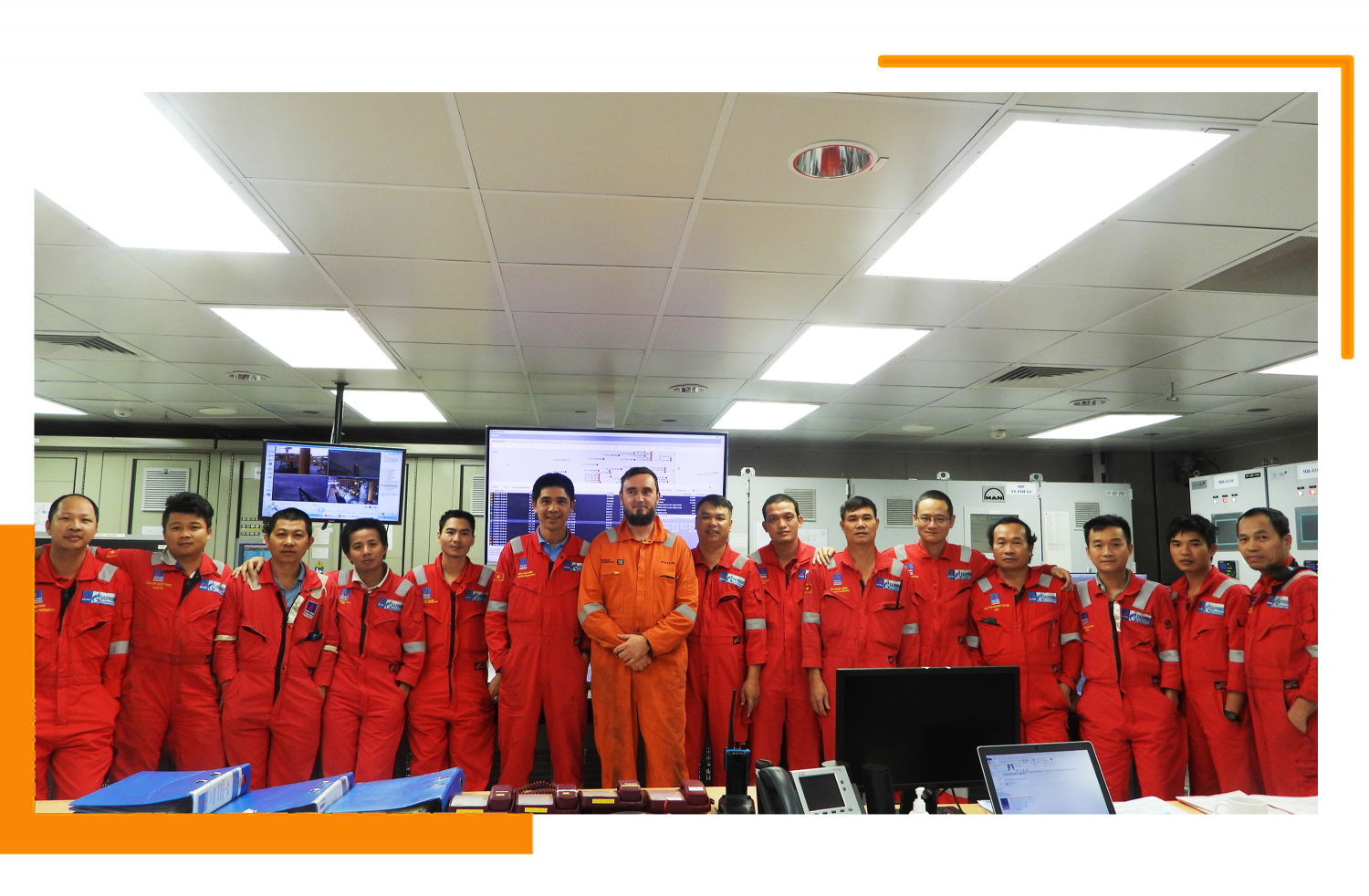 BIENDONG POC vượt qua nhiều thách thức trong chiến dịch bảo dưỡng cụm giàn Hải Thạch – Mộc Tinh