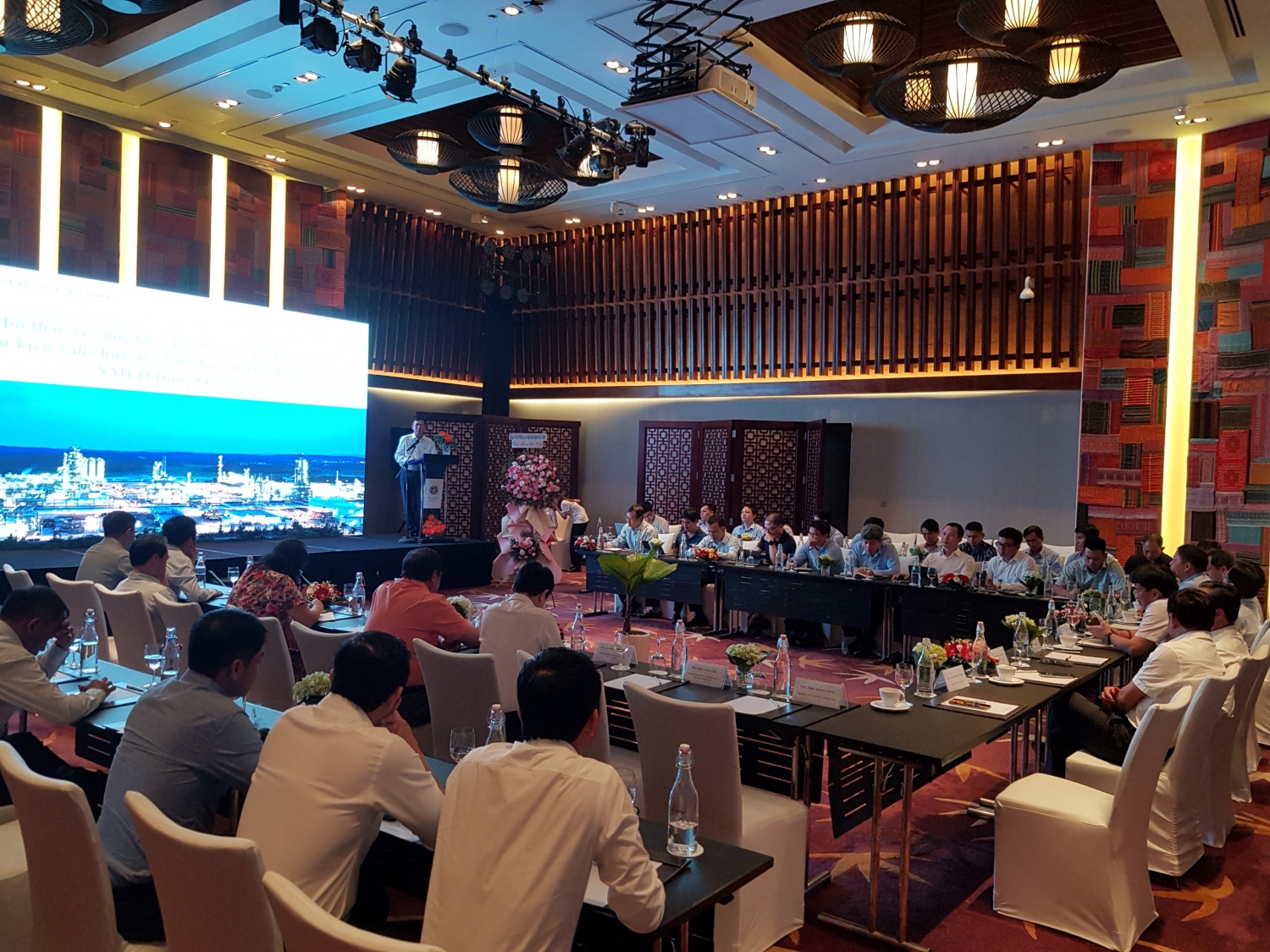 Hội thảo về vận chuyển dầu thô nguyên liệu cho NMLD Dung Quất