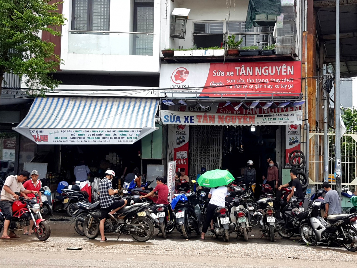 Đà Nẵng tan hoang sau mưa lũ